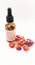 Load image into Gallery viewer, Clear Rose-Rose Oil
